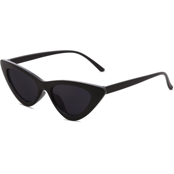 Accessories - Retro Vintage Narrow Cat Eye Sunglasses